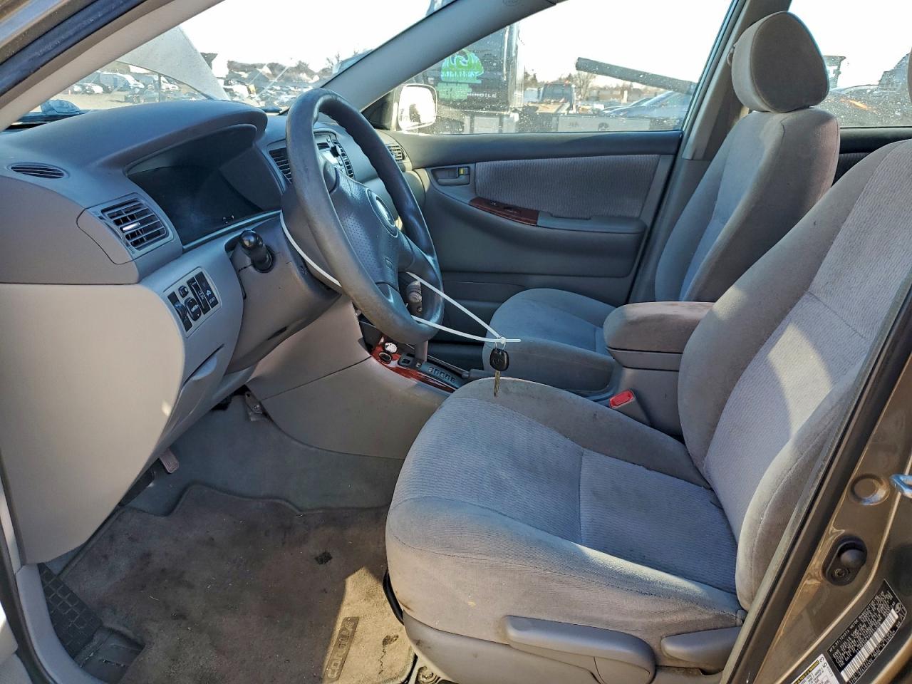2007 TOYOTA COROLLA CE photo 7