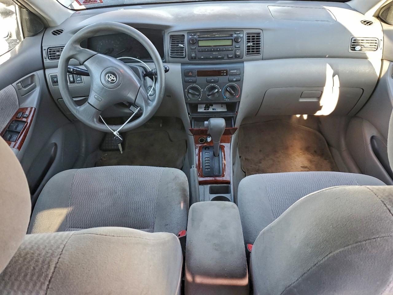 2007 TOYOTA COROLLA CE photo 8