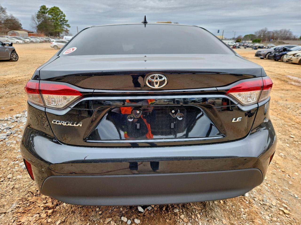 2025 TOYOTA COROLLA LE photo 16