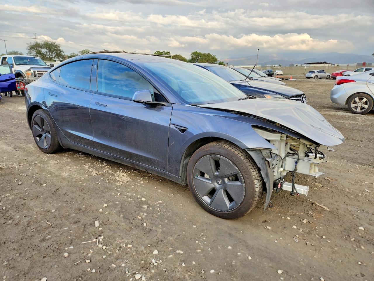 2023 TESLA MODEL 3 photo 4
