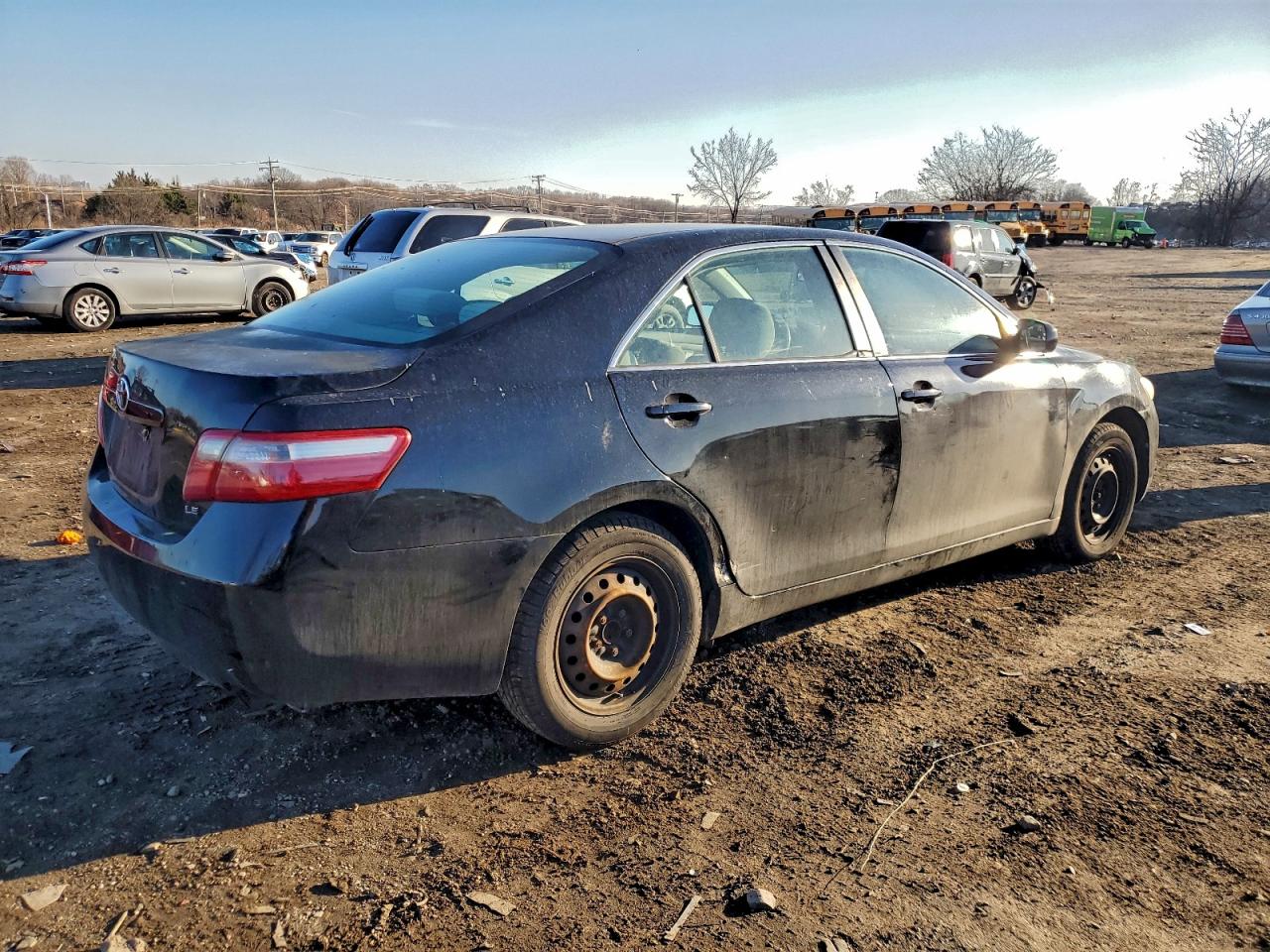 2009 TOYOTA CAMRY BASE photo 3