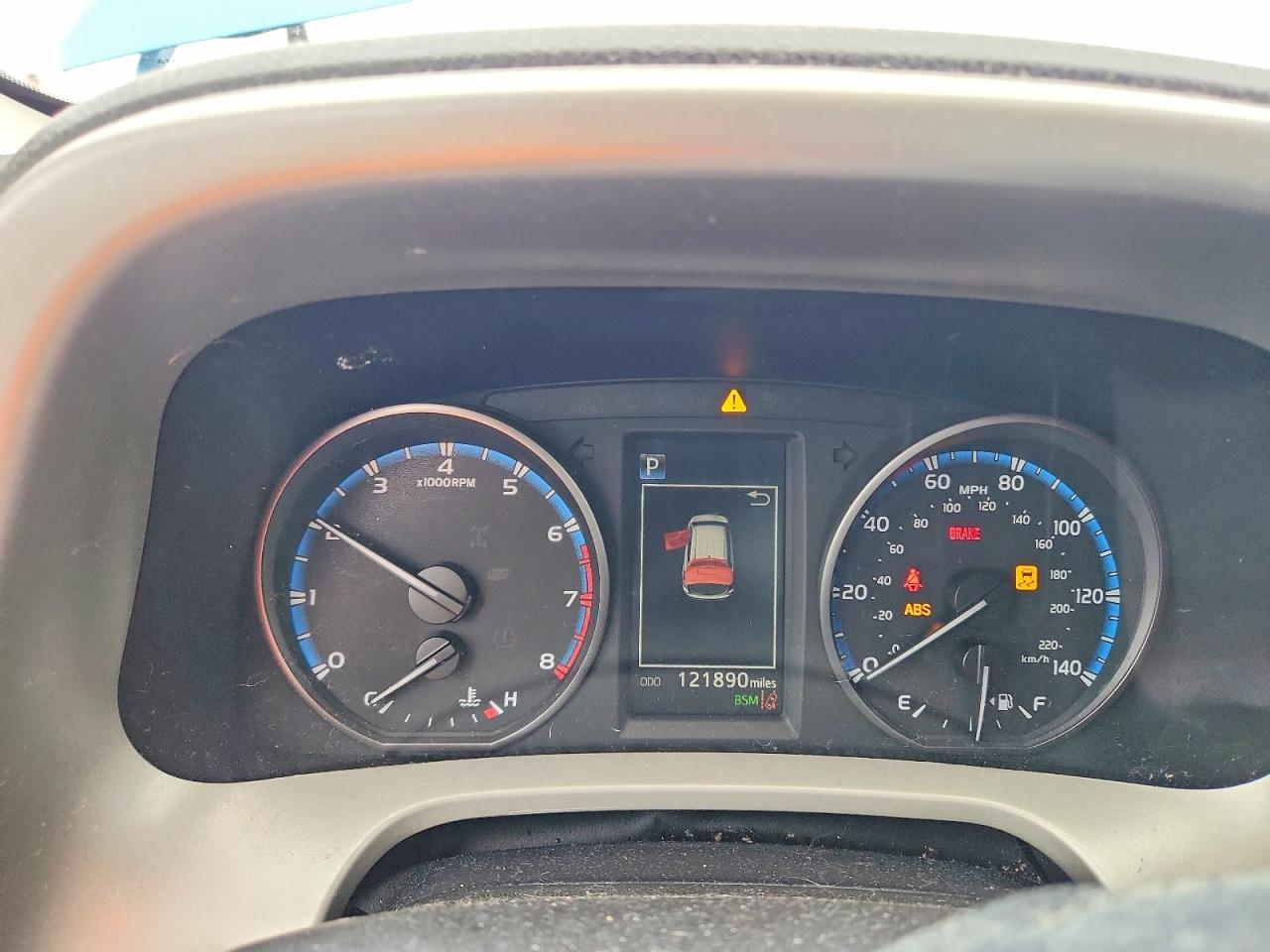 2017 TOYOTA RAV4 XLE photo 9