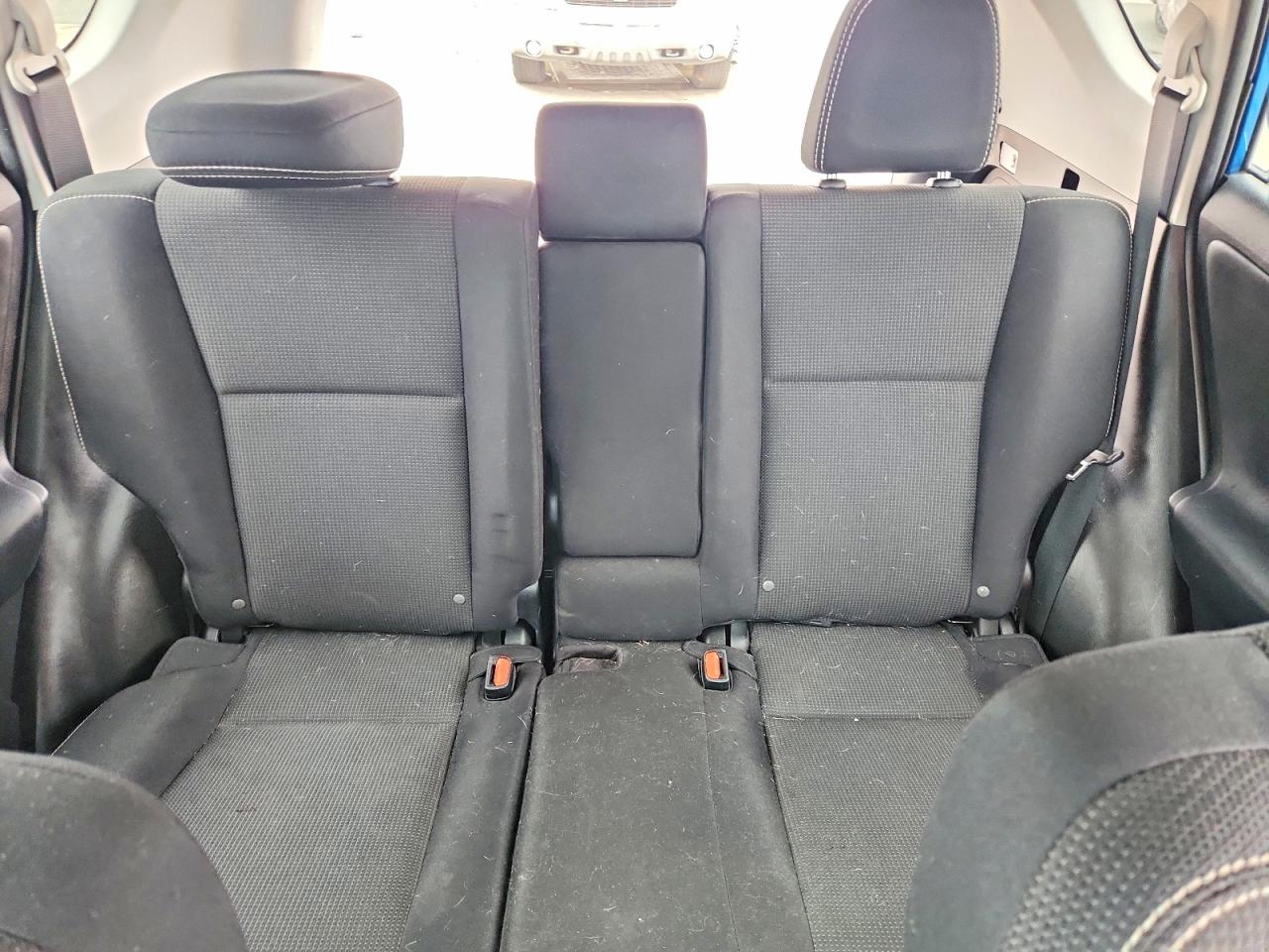 2017 TOYOTA RAV4 XLE photo 10