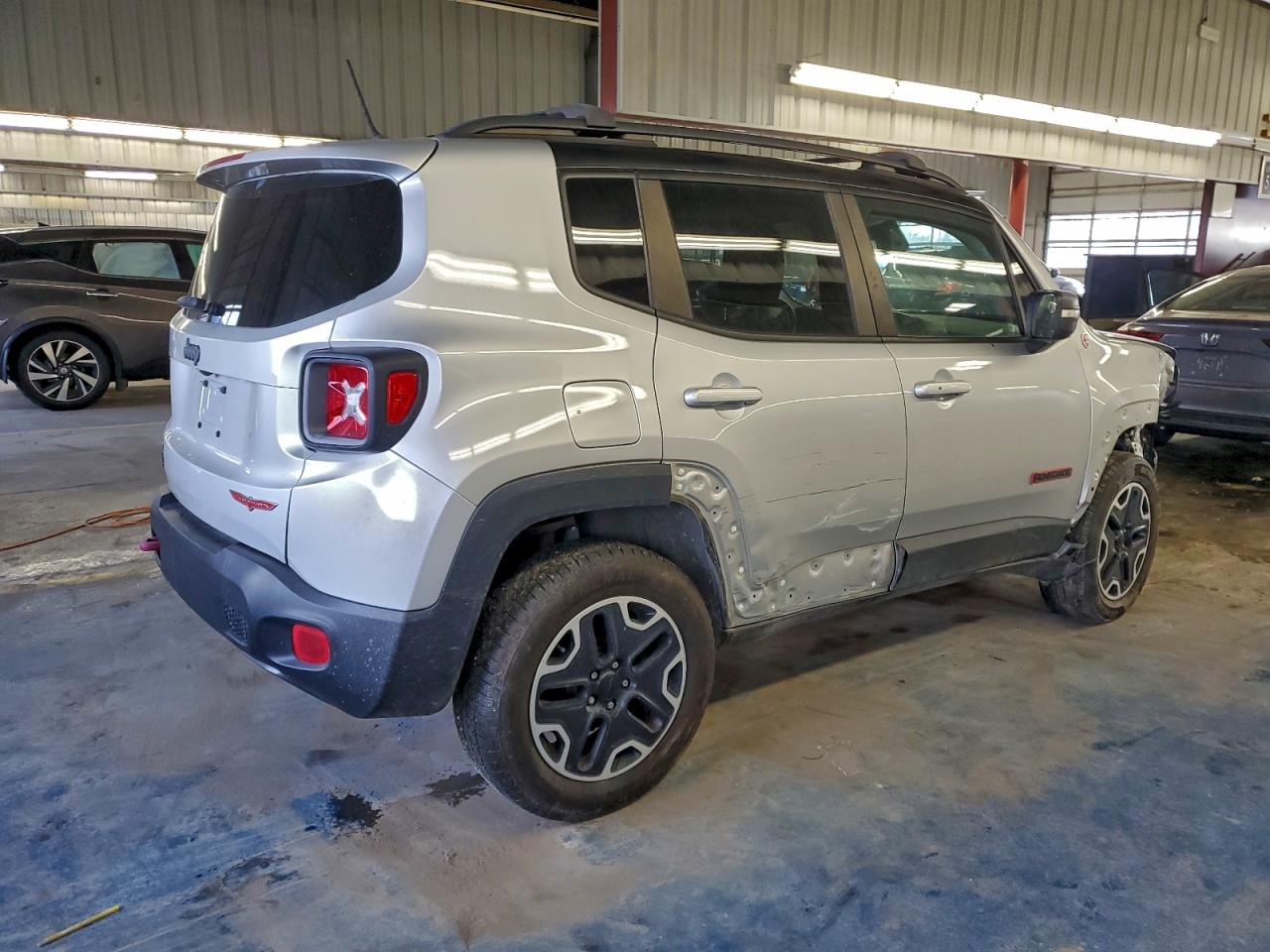 2017 JEEP RENEGADE TRAILHAWK photo 3