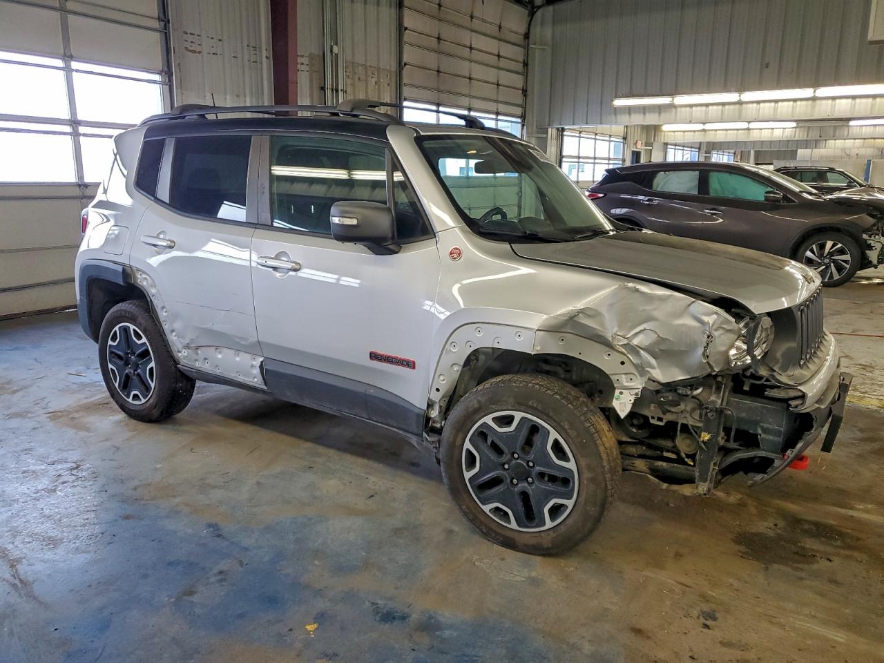 2017 JEEP RENEGADE TRAILHAWK photo 4