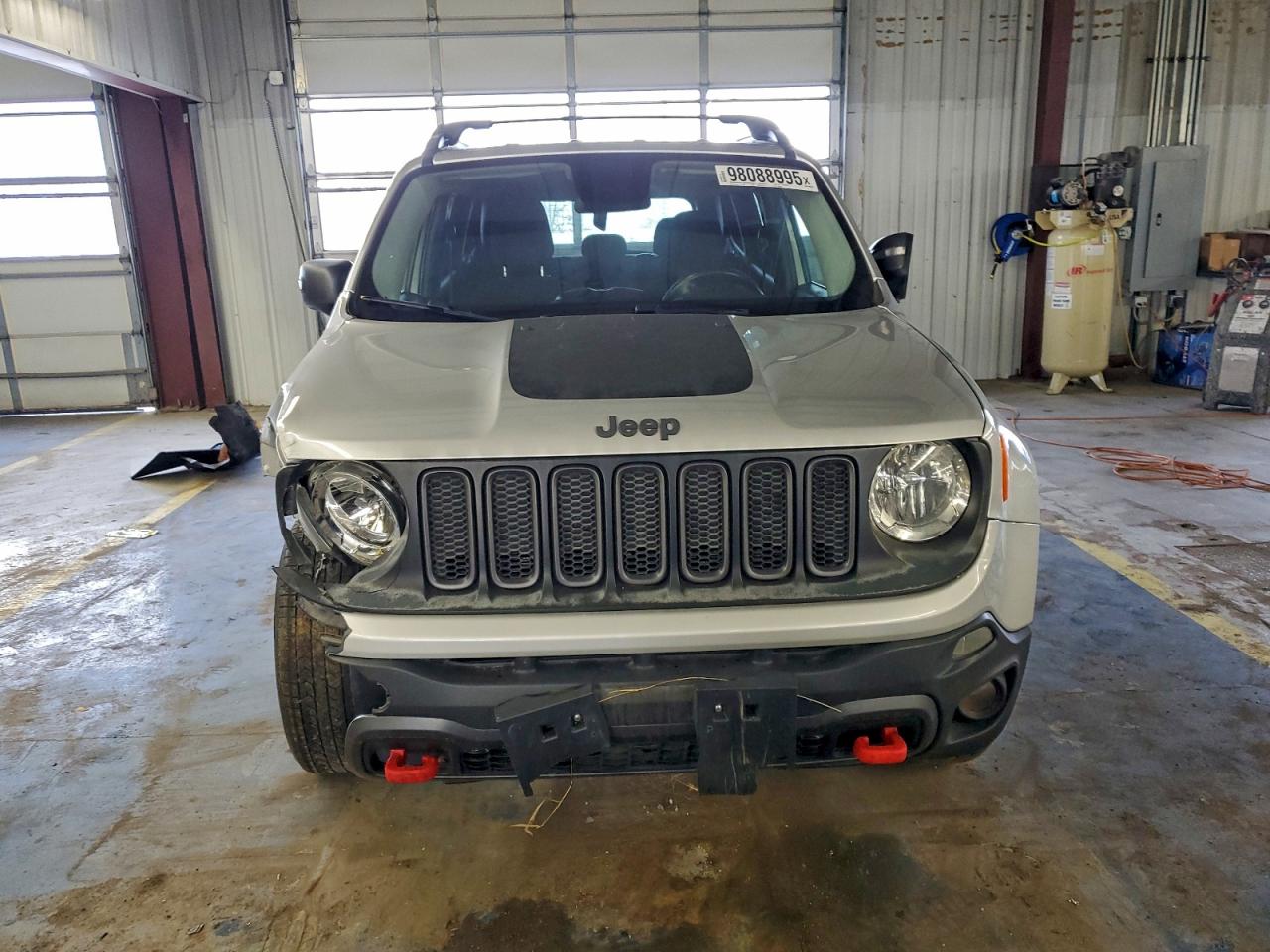2017 JEEP RENEGADE TRAILHAWK photo 5
