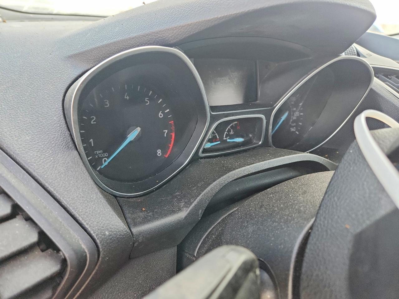 2017 FORD ESCAPE SE photo 9