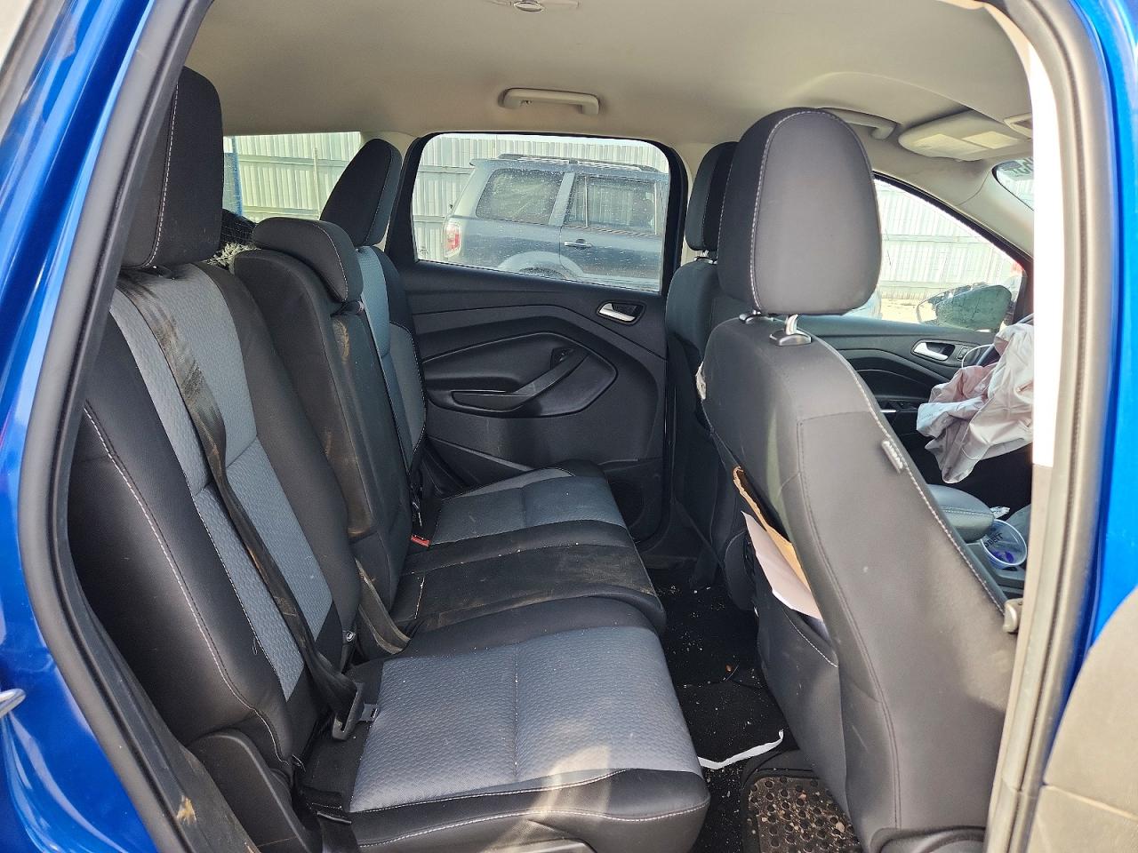 2017 FORD ESCAPE SE photo 11