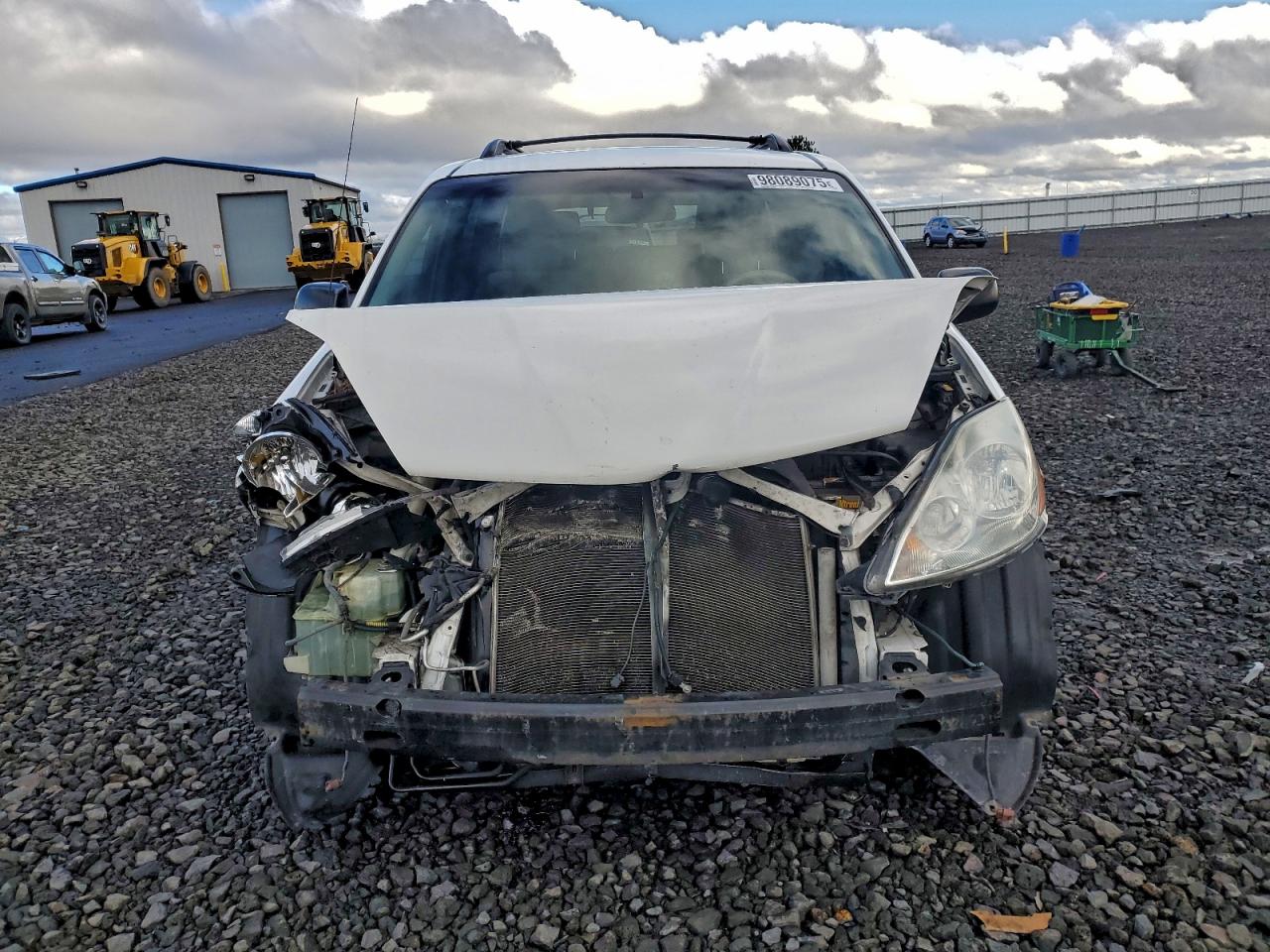 2008 TOYOTA SIENNA CE photo 5