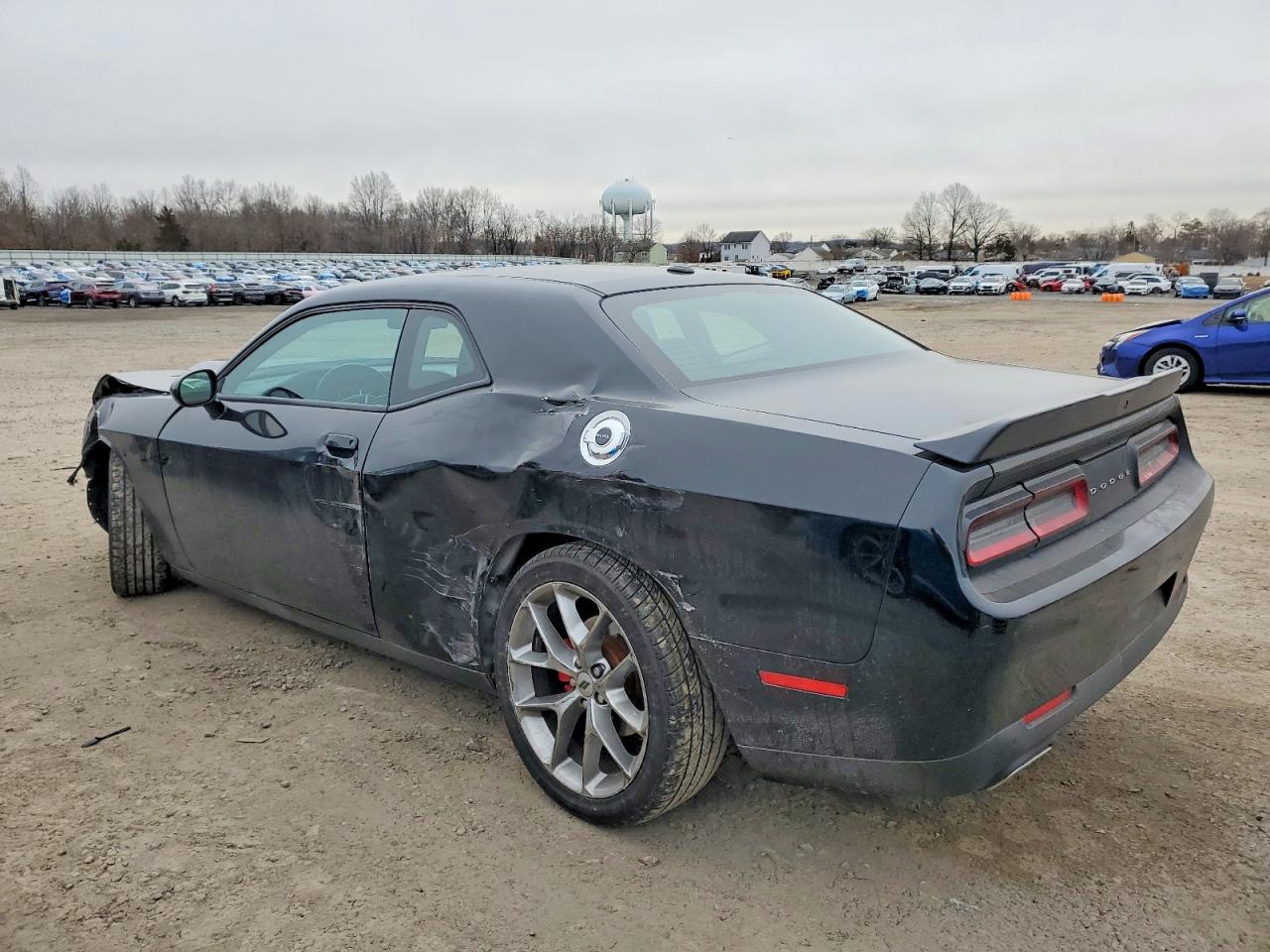 2023 DODGE CHALLENGER GT photo 2