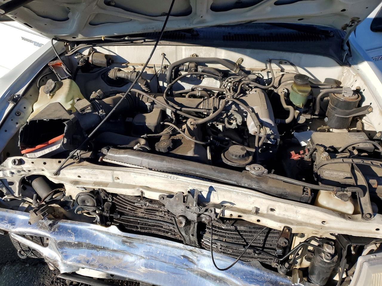 1997 TOYOTA TACOMA XTRACAB photo 11