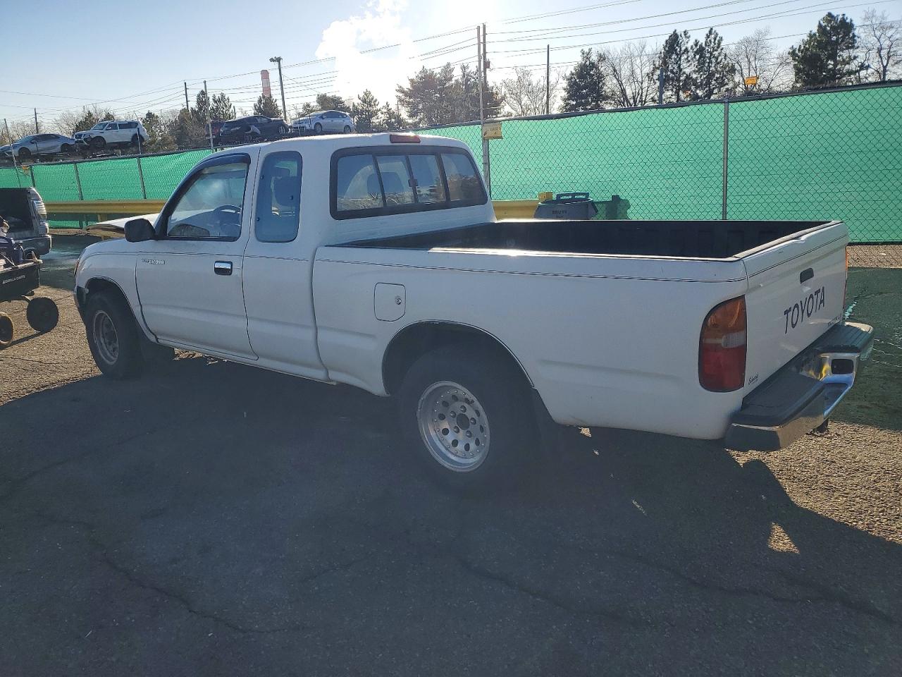 1997 TOYOTA TACOMA XTRACAB photo 2