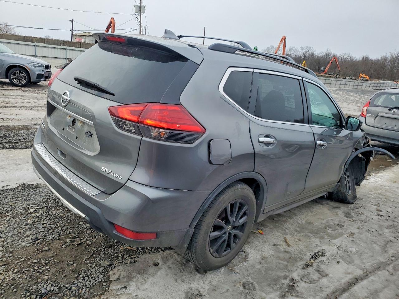 2017 NISSAN ROGUE SV photo 7