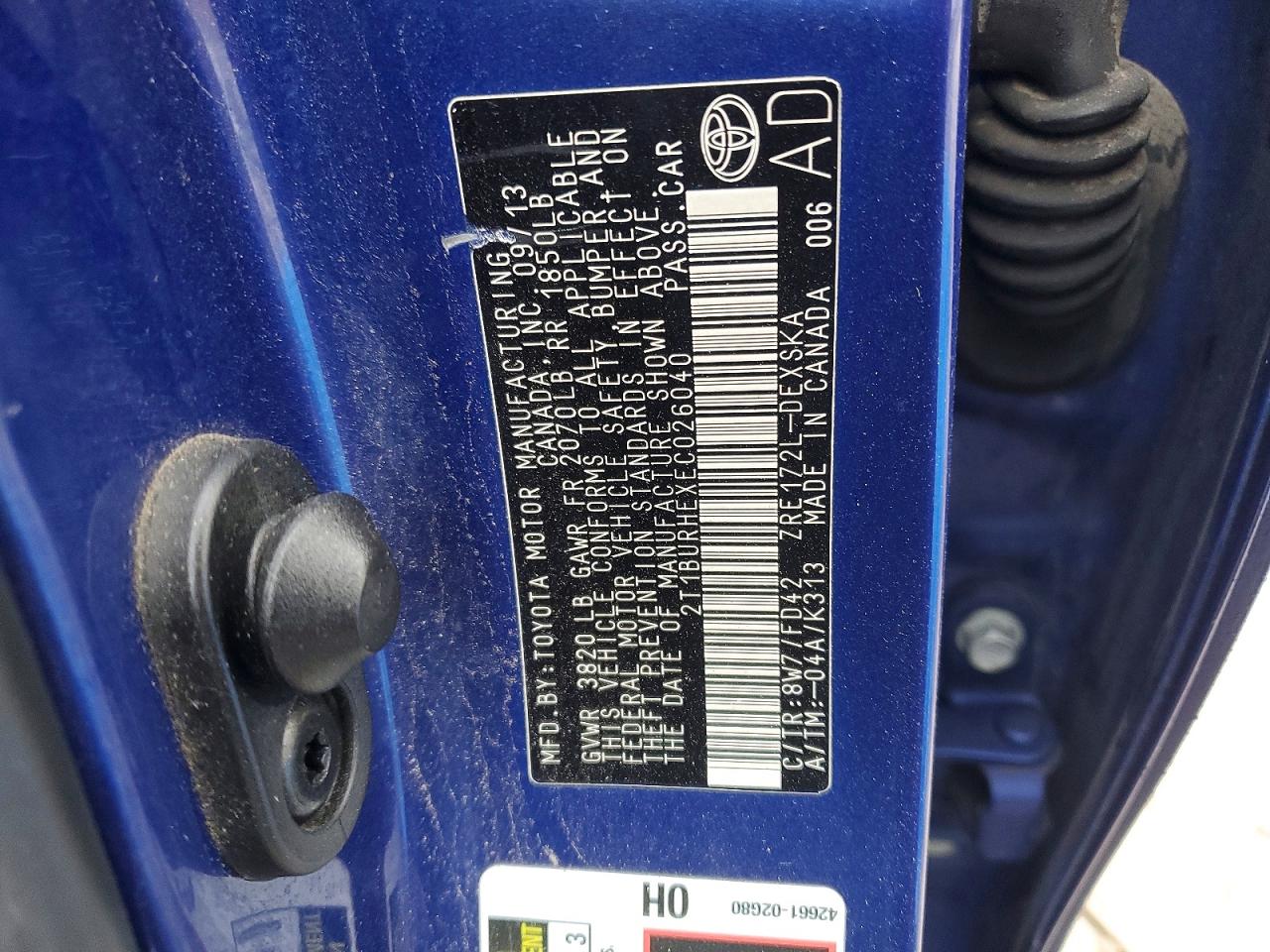 2014 TOYOTA COROLLA L photo 12