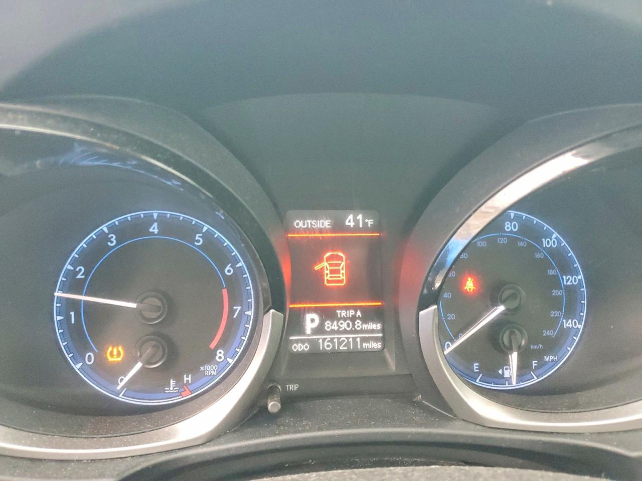 2014 TOYOTA COROLLA L photo 9