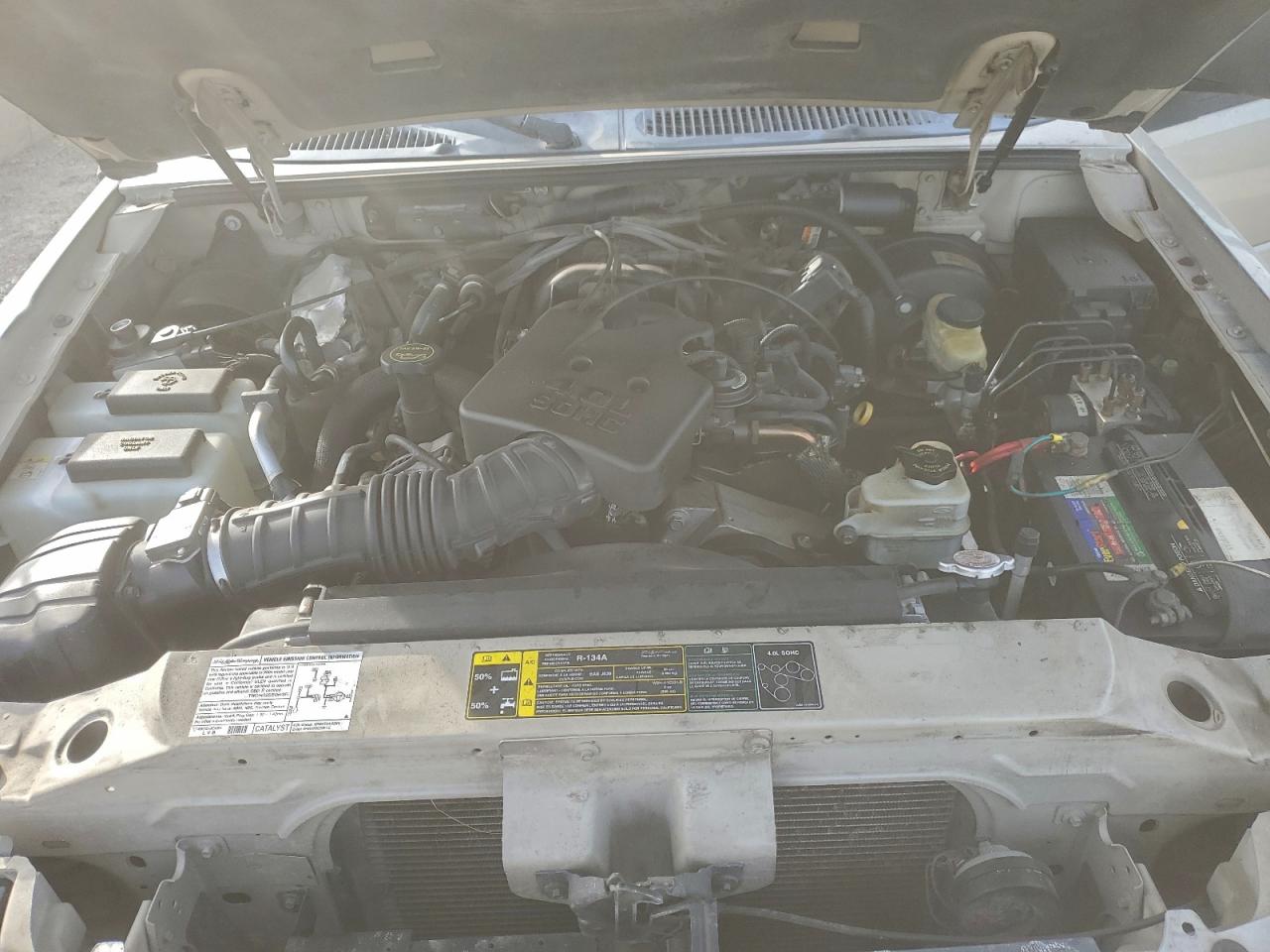 2004 FORD EXPLORER SPORT TRAC photo 11