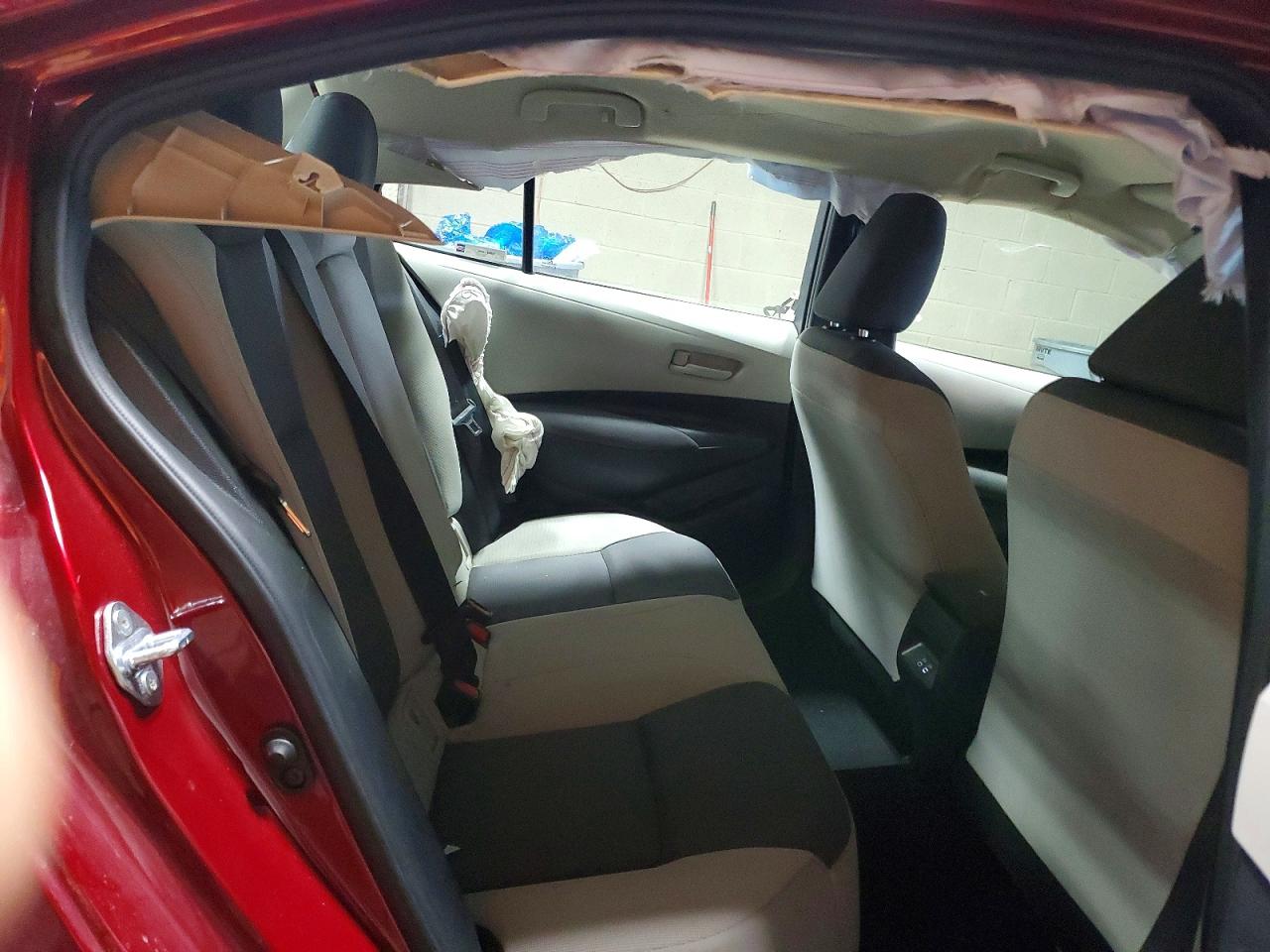 2024 TOYOTA COROLLA LE photo 11