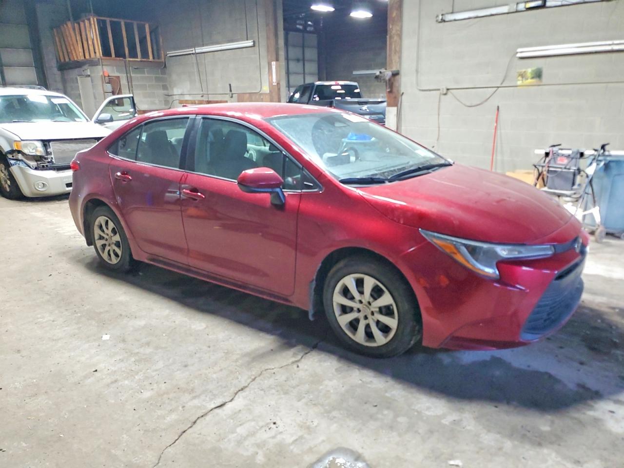 2024 TOYOTA COROLLA LE photo 4