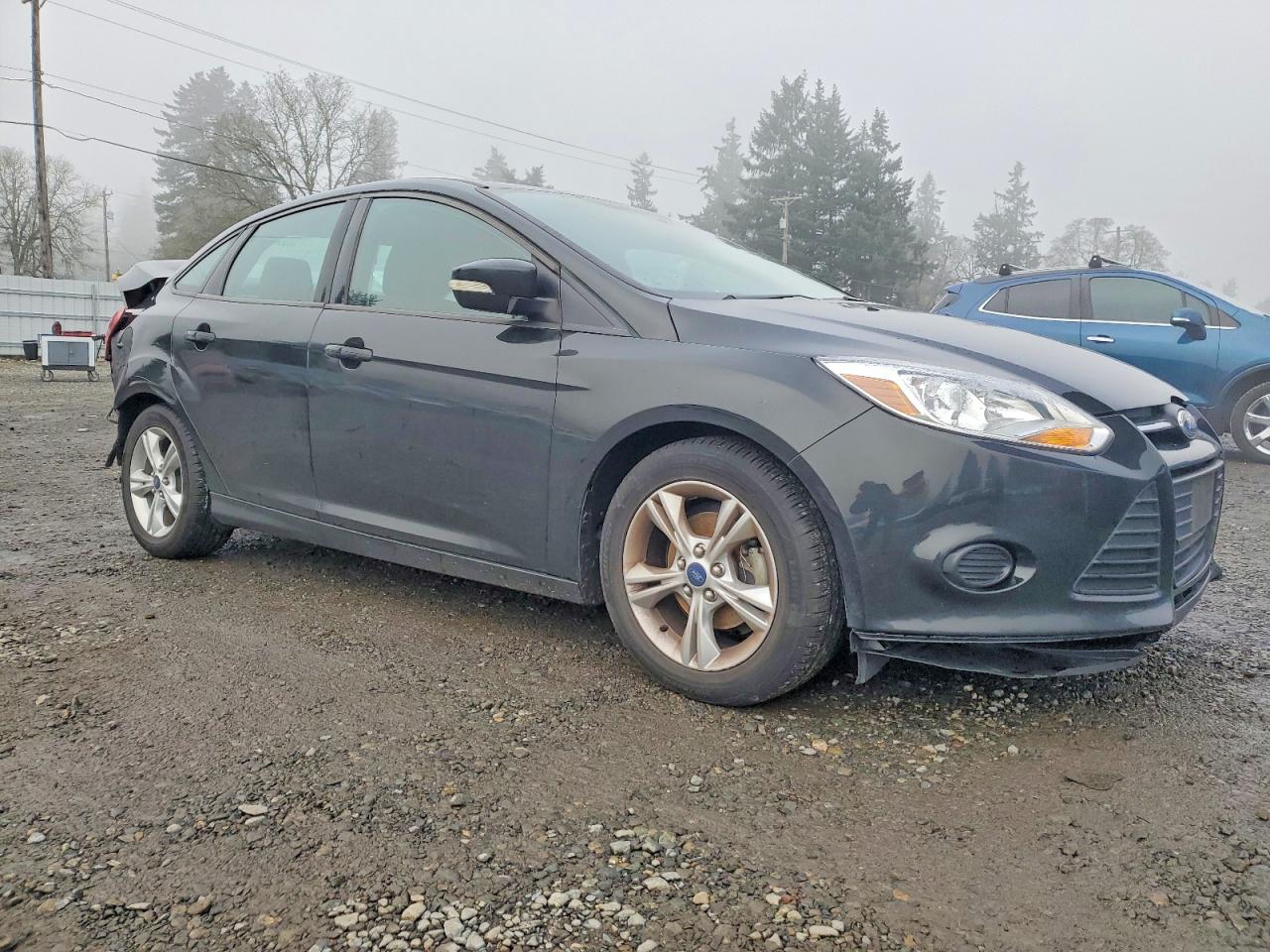 2014 FORD FOCUS SE photo 4