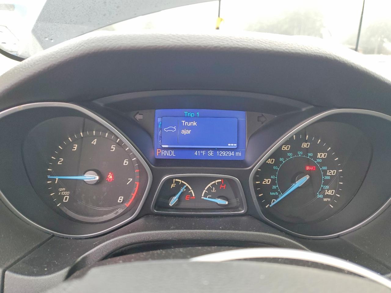 2014 FORD FOCUS SE photo 9