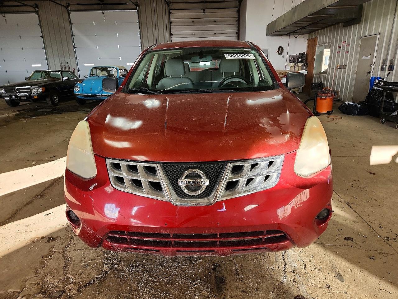 2013 NISSAN ROGUE S photo 5