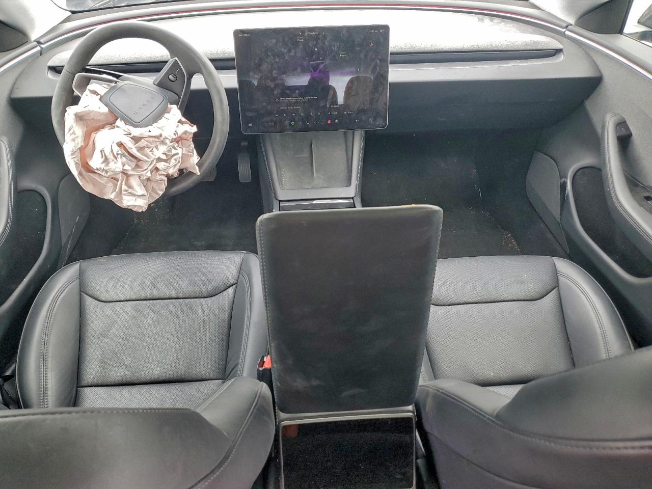 2024 TESLA MODEL 3 photo 8