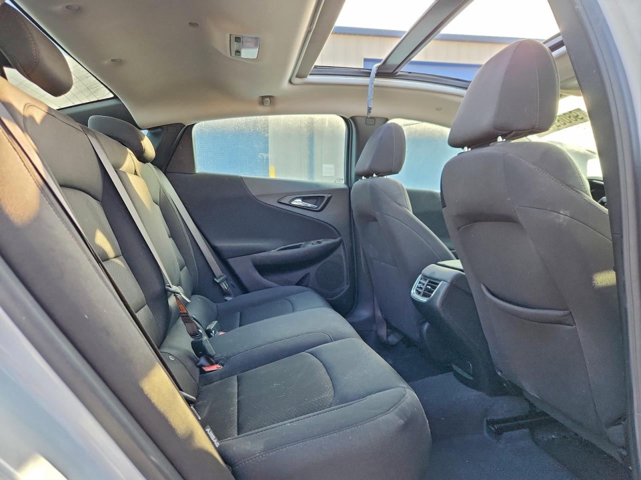 2023 CHEVROLET MALIBU LT photo 10