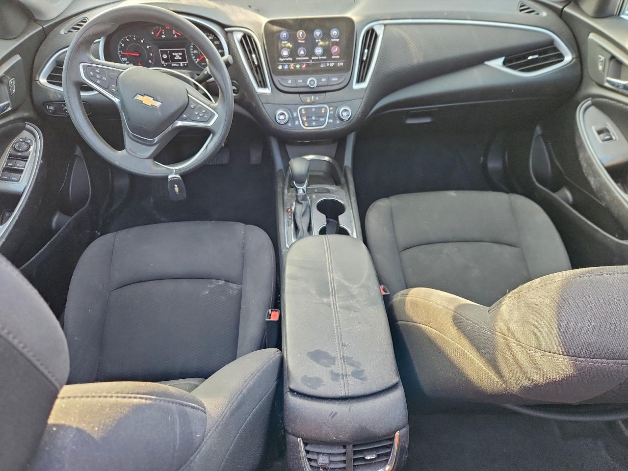 2023 CHEVROLET MALIBU LT photo 8