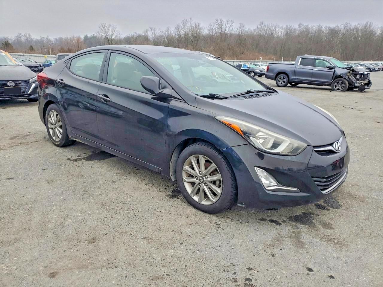 2016 HYUNDAI ELANTRA SE photo 4