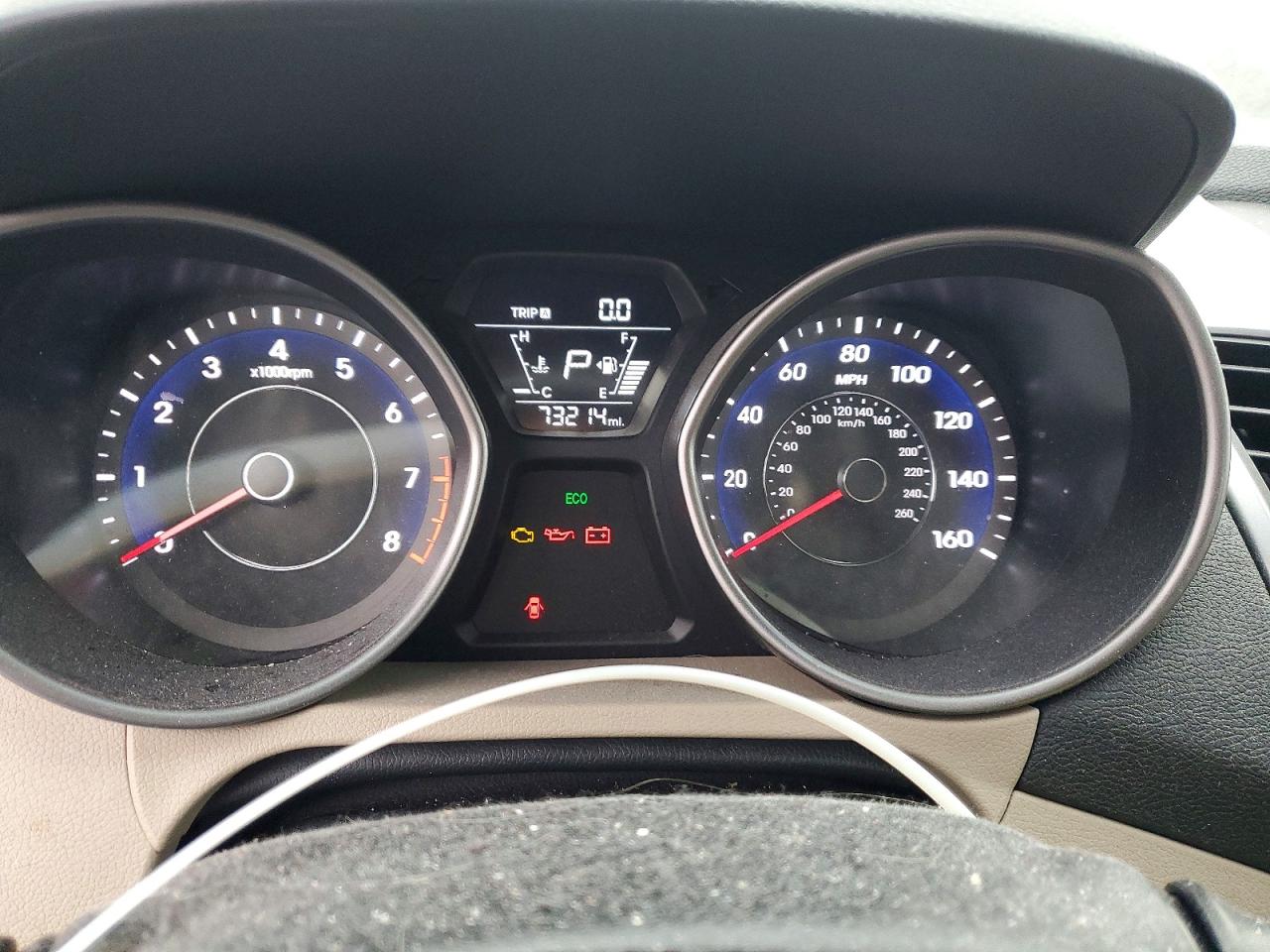 2016 HYUNDAI ELANTRA SE photo 9