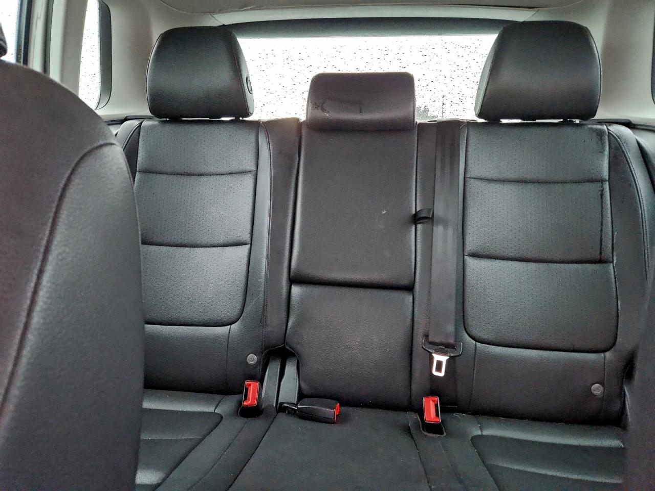 2013 VOLKSWAGEN TIGUAN S photo 10