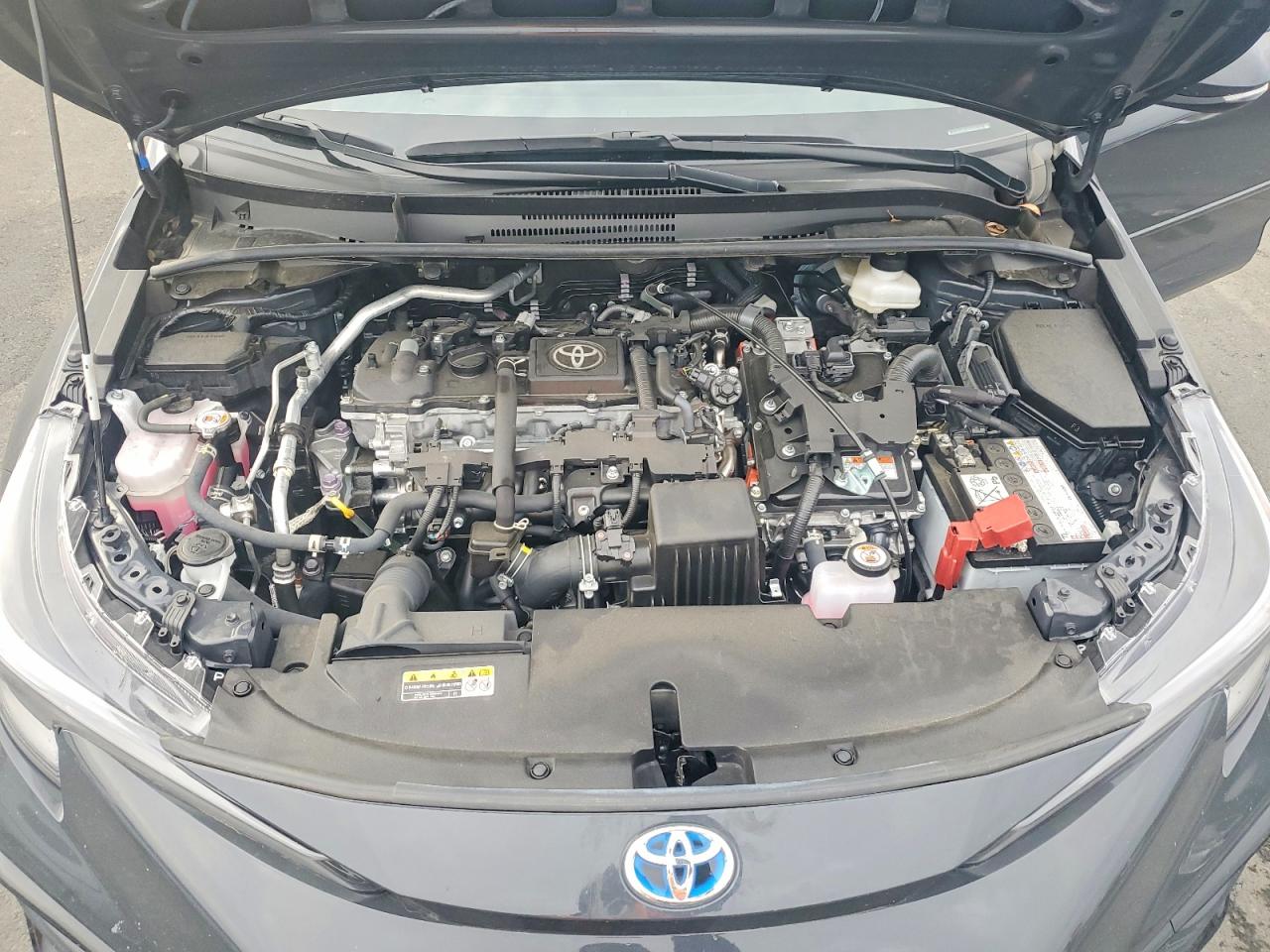 2025 TOYOTA COROLLA LE photo 11