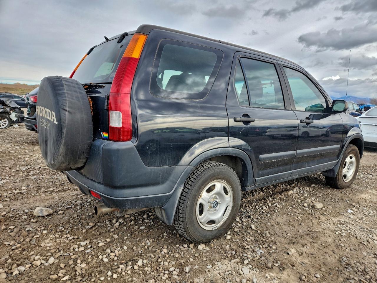 2004 HONDA CR-V LX photo 3