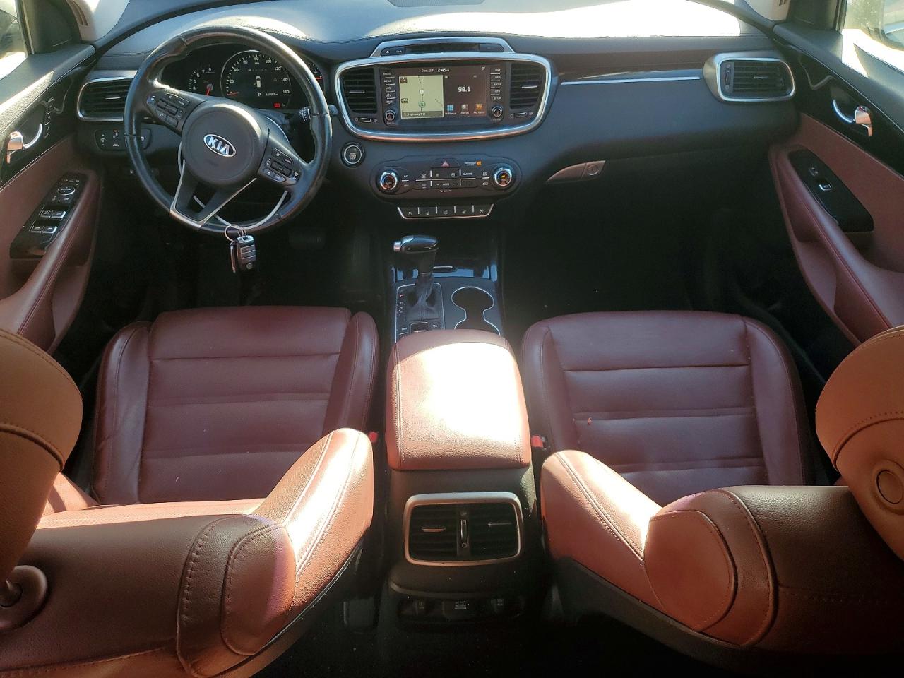 2017 KIA SORENTO SX photo 8