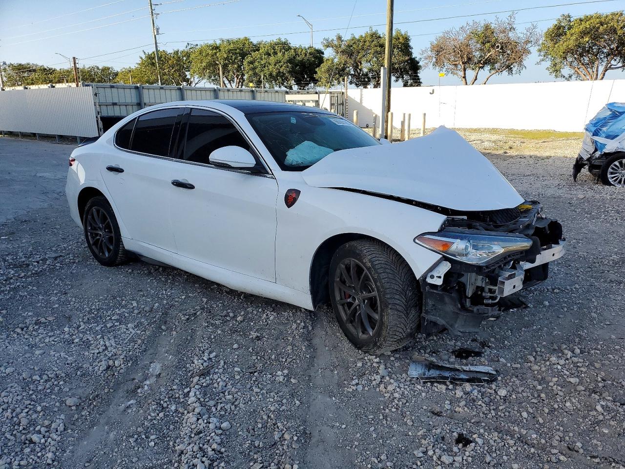 2018 ALFA ROMEO GIULIA Q4 photo 4