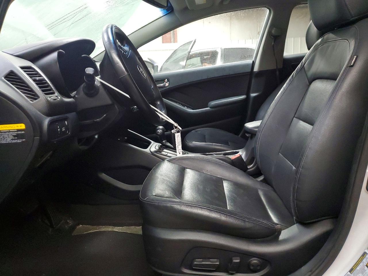 2014 KIA FORTE EX photo 7