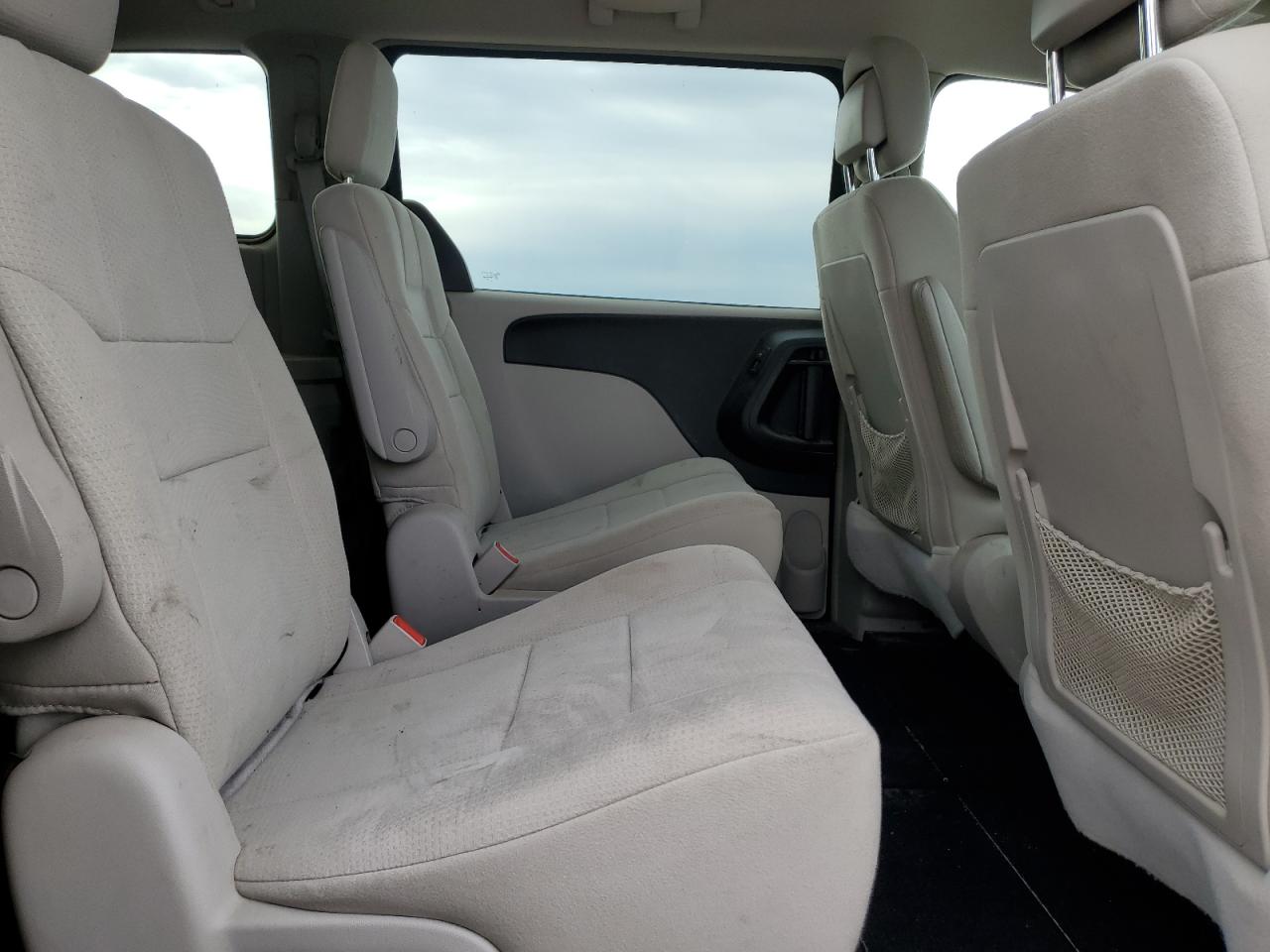 2012 CHRYSLER TOWN & COUNTRY TOURING photo 11