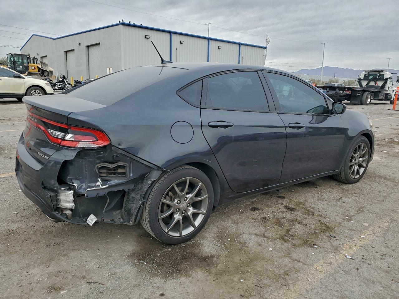 2013 DODGE DART SXT photo 3