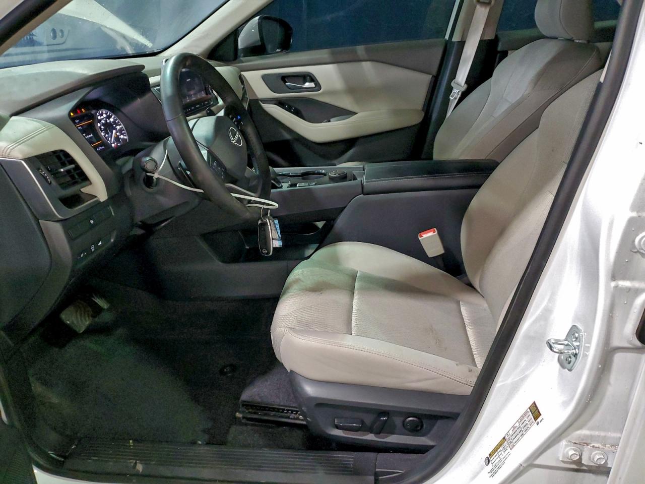 2025 NISSAN ROGUE SV photo 7