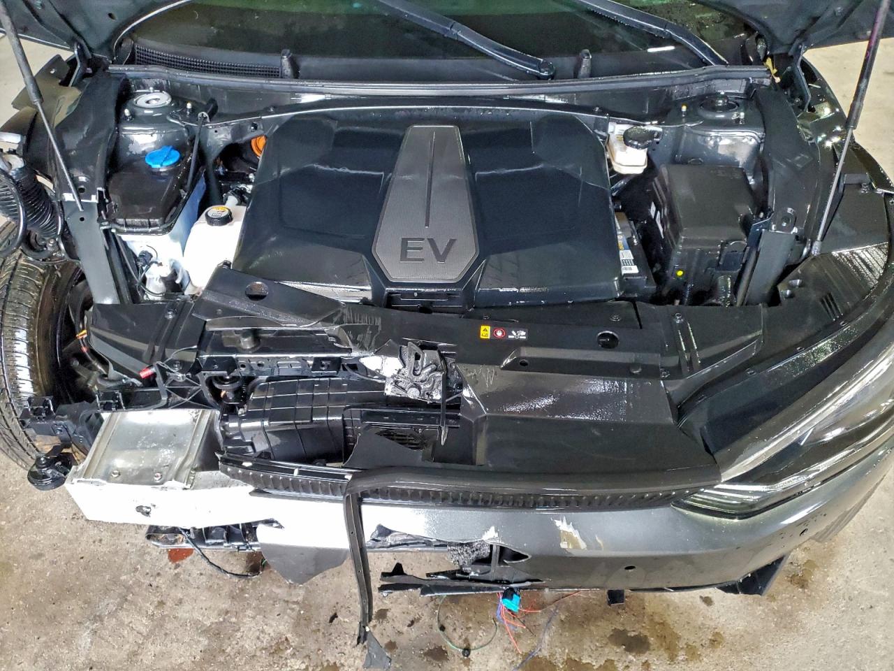 2023 KIA EV6 LIGHT photo 11