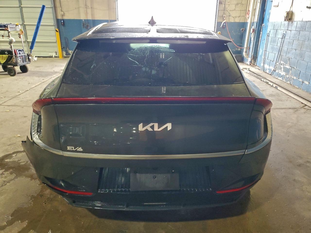 2023 KIA EV6 LIGHT photo 6