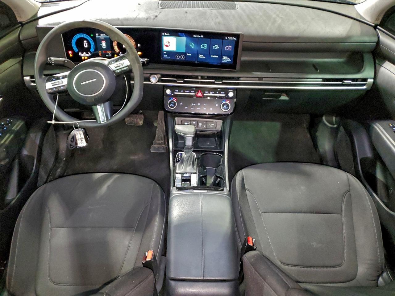 2025 HYUNDAI TUCSON SEL photo 8