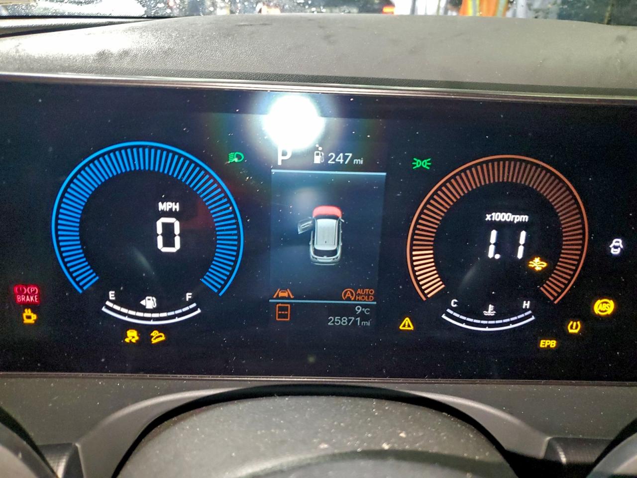 2025 HYUNDAI TUCSON SEL photo 9