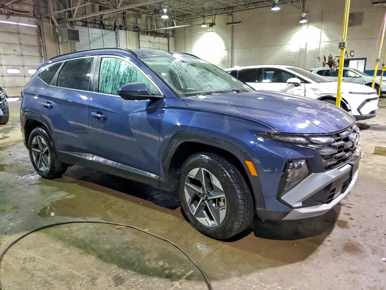 2025 HYUNDAI TUCSON SEL photo 4