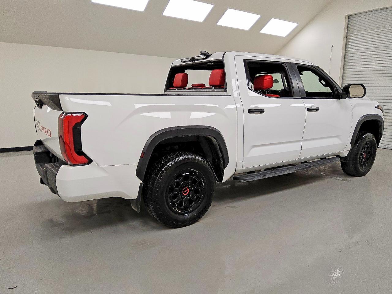 2024 TOYOTA TUNDRA CREWMAX LIMITED photo 3