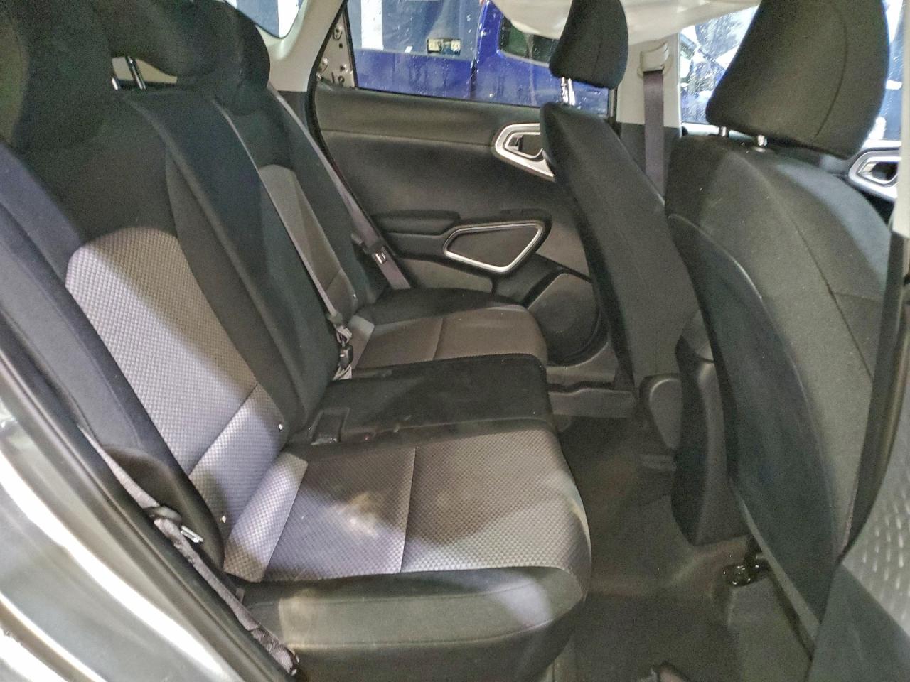 2025 KIA SOUL LX photo 11