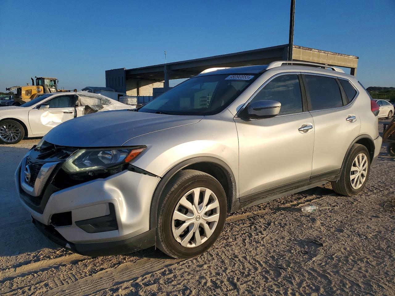 2017 NISSAN ROGUE