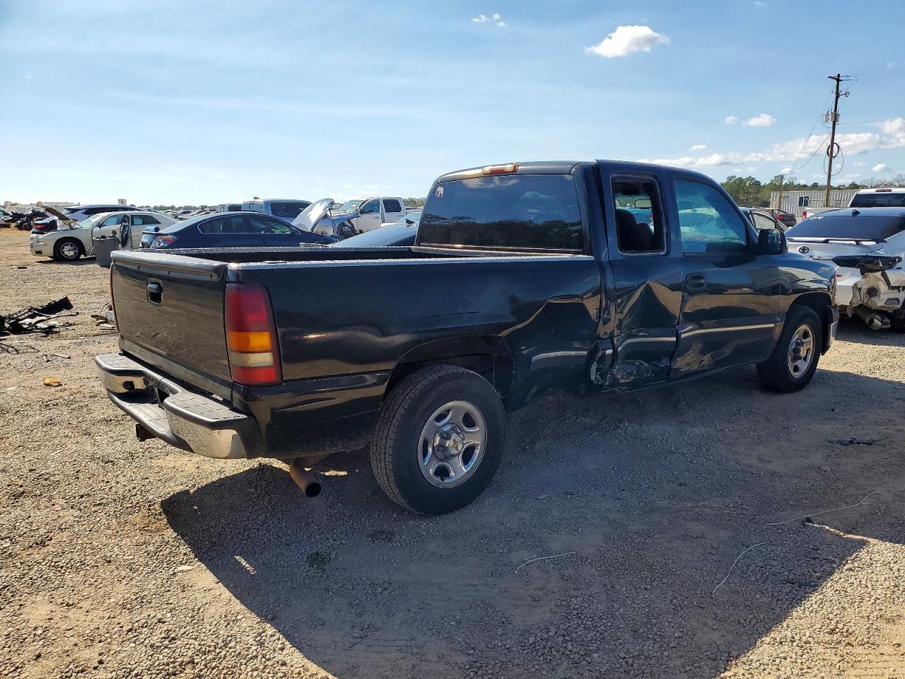 2002 CHEVROLET SILVERADO C1500 photo 5