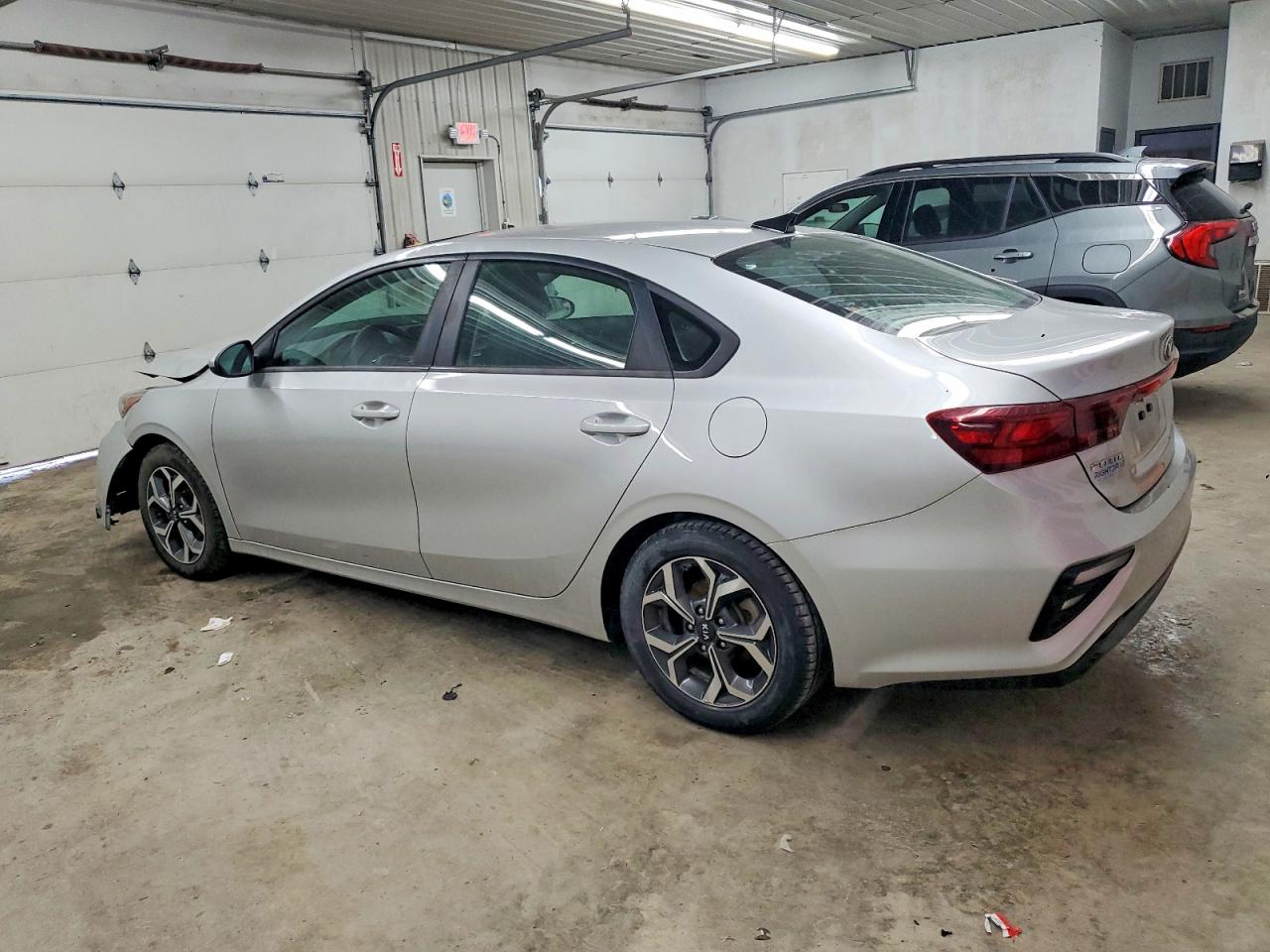 2020 KIA FORTE FE photo 3