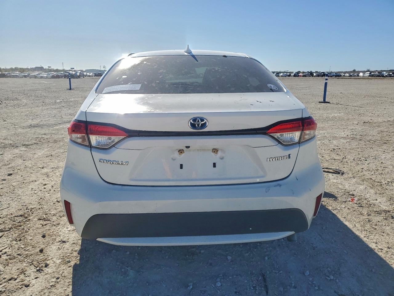 2021 TOYOTA COROLLA LE photo 6
